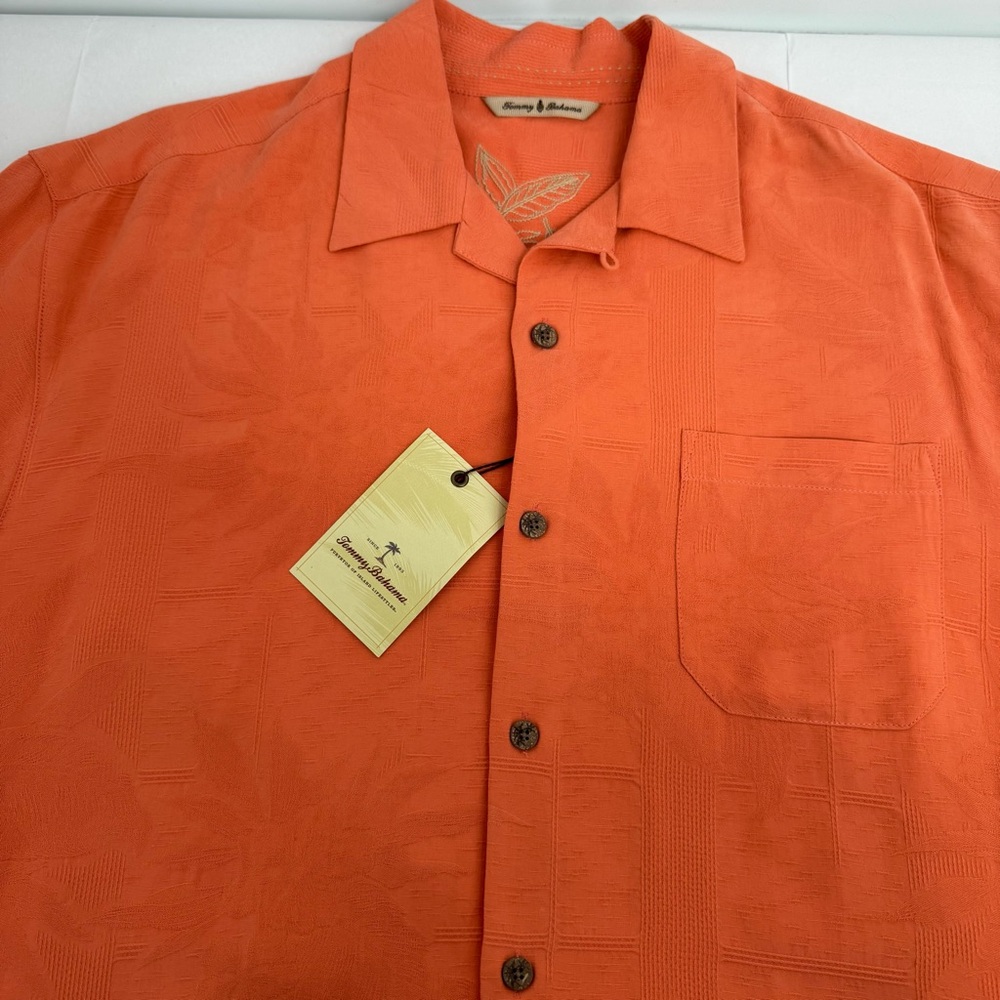 NWT Tommy Bahama Tropical Hawaiian Silk Camp Shirt Size M Orange